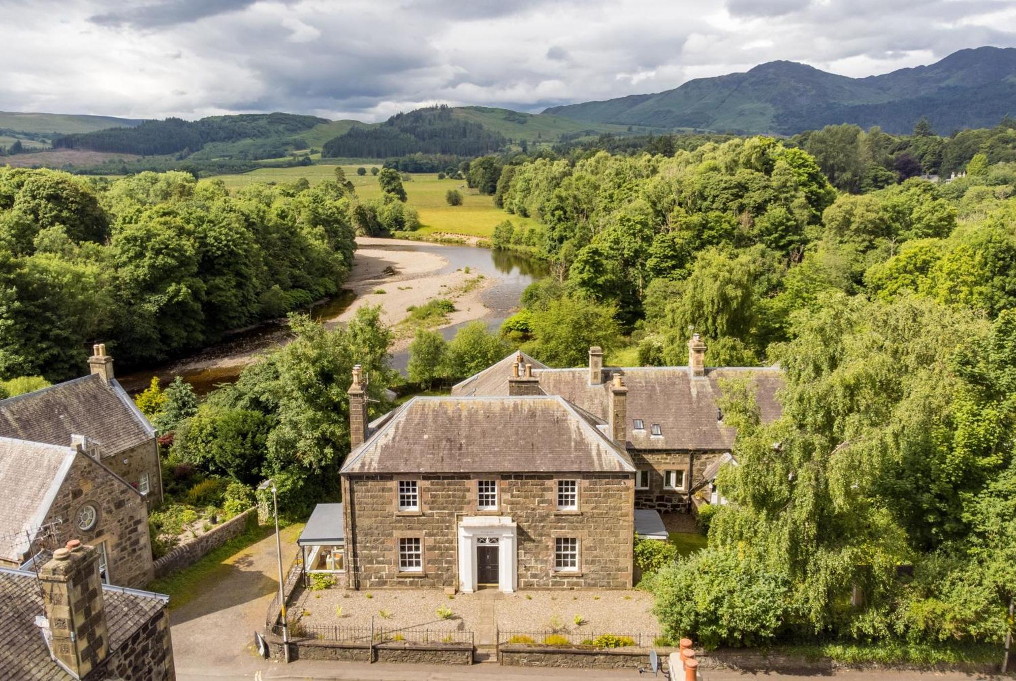 Comrie Old Schoolhouse Villa Kültér fotó